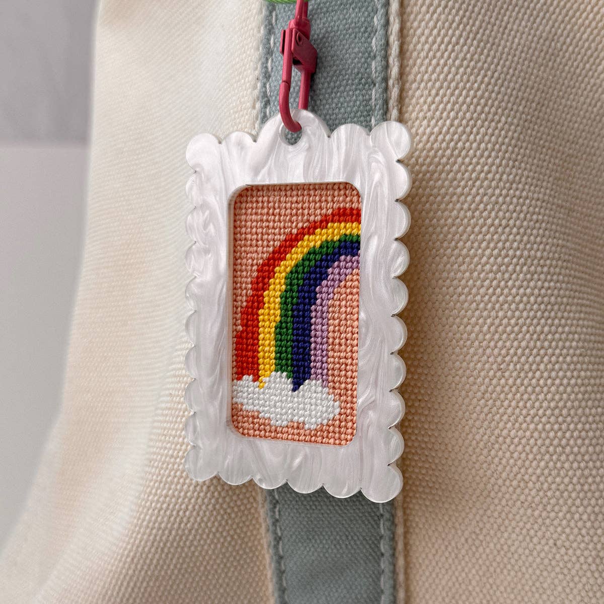 Bag Tag: Small Scallop Rectangle
